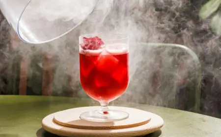 Homem bebe drinque da moda e quase morre com perfuração no estômago